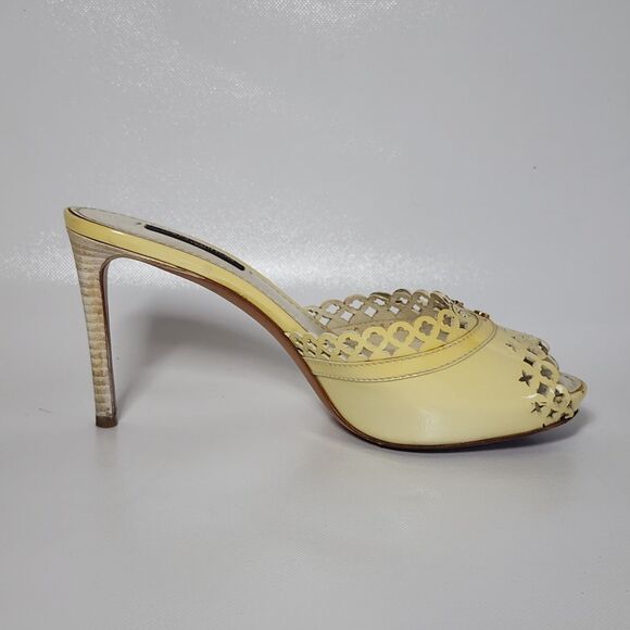 Louis Vuitton Yellow Patent Monogram Mule Heels Sz 35.5 EU / US 5.5 Italy - Picture 13 of 16